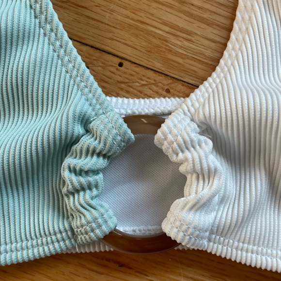 Color Block Bikini - Picture 6 of 8